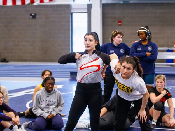 Marisol Nugent ’20 leading the technique clinic.