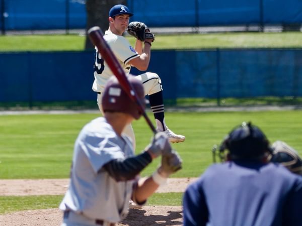 Thomas White Pitching